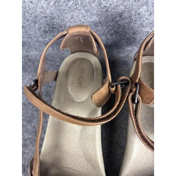 Teva Wedge Sandals Womens Size 8.5 Brown Leather Strappy Ankle Strap 1003989 - Picture 4 of 9